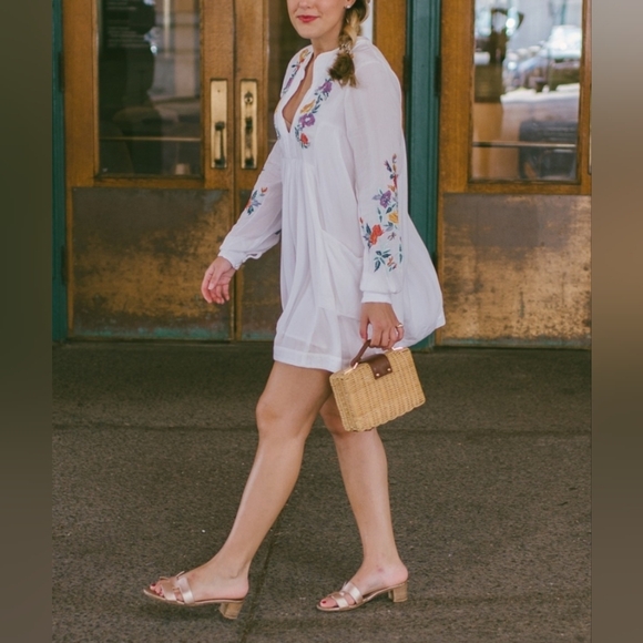 Free People Mia Embroidered Mini Dress NWT Size XS - Picture 2 of 5